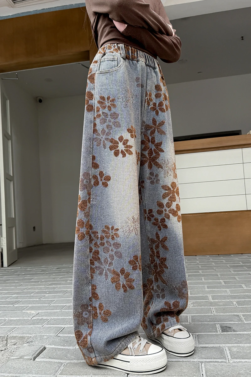 Mädchen-Jeans Frühling Herbst 2026 Braune Jacquard-Jeans mit weitem Bein, hoher Taille und elastischem Bund, lässige, bequeme Kinderhose – Detail 7