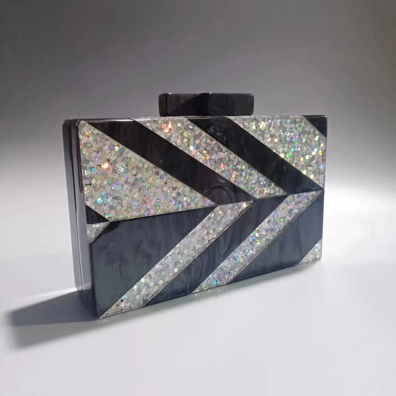 Women Fashion Black Silver Glitter Sequins Clutch Stylish Acrylic Evening Bag Chain Crossbody Shoulder Shiny Bag Hard Box Purse