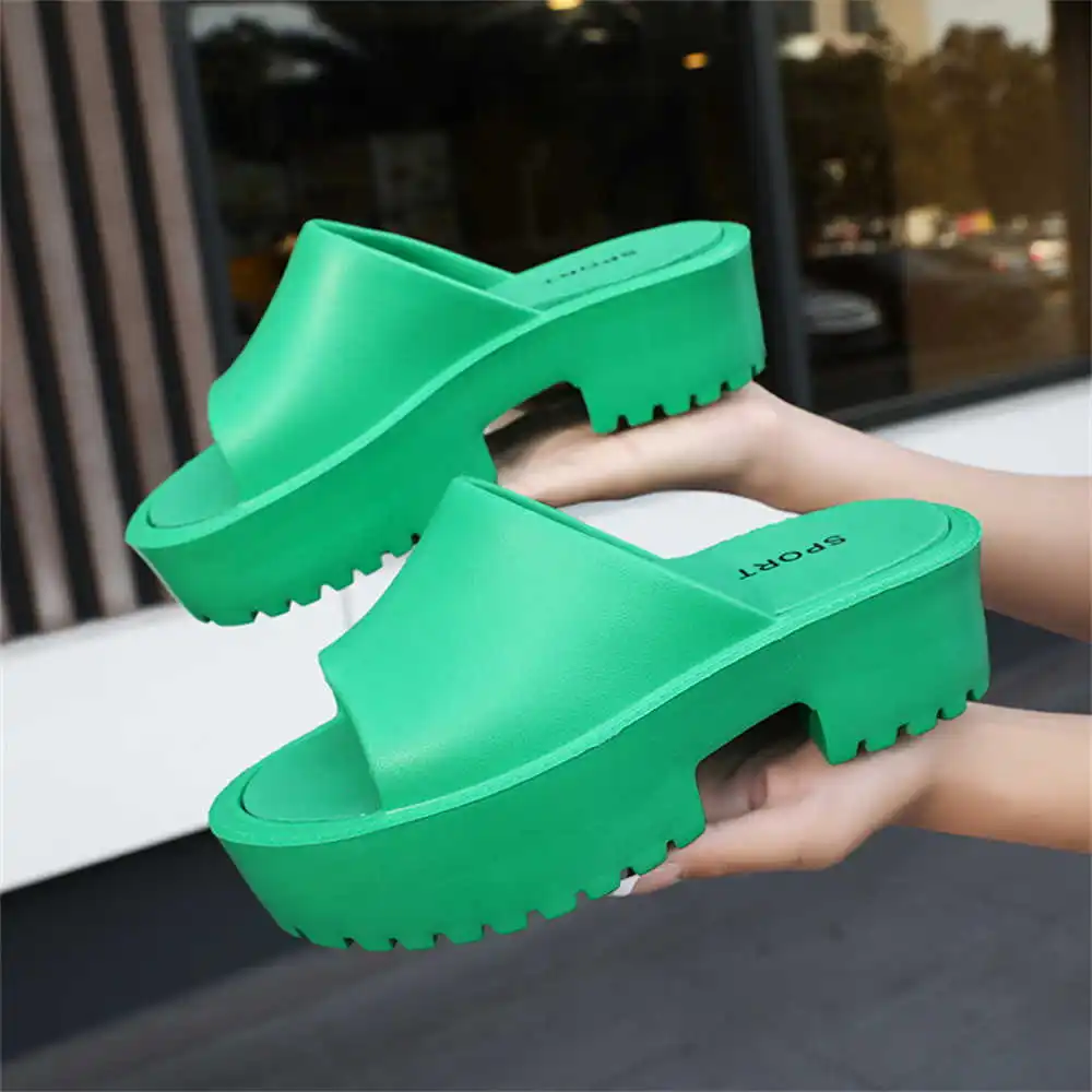 Without Heel Shower Black Sandal Womens Slippers Woman Summer Flip Flop Shoes Training Set Woman Sneakers Sports Runings