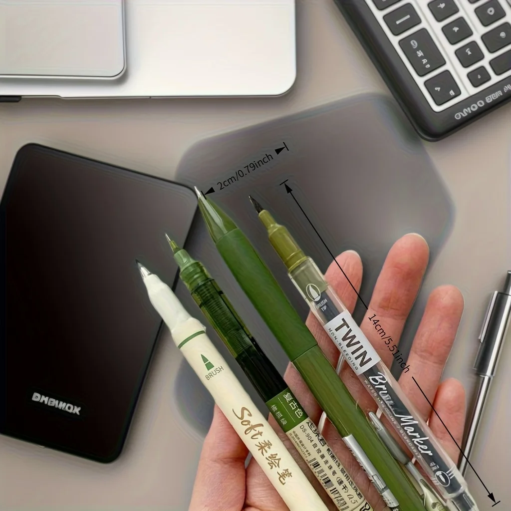 

4pcs Vintage Green Brush Pens, Compatible with Multiple Nib Types, High-End Quality, Quick-Drying Ink, Suitable for Handwriting