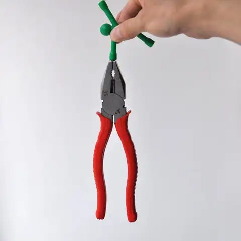 6 best sales चुंबक आदमी - №1