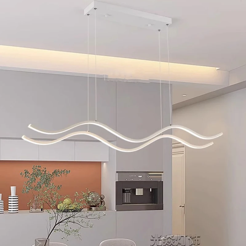 Plafonnier LED suspendu au design moderne, éclairage d'intérieur, luminaire décoratif de plafond, idéal pour un salon ou une salle à manger