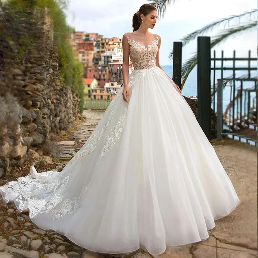

Plus Size Wedding Dresses Ball Gown Sheer Appliques Lace Bridal Gown Saudi Arabic Dubai Islamic Vestido De Noiva Customized