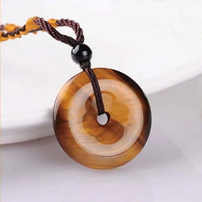 

Natural Tiger's Eye Stone Safety Buckle Pendant, Fashionable Versatile Ethnic Style Jewelry