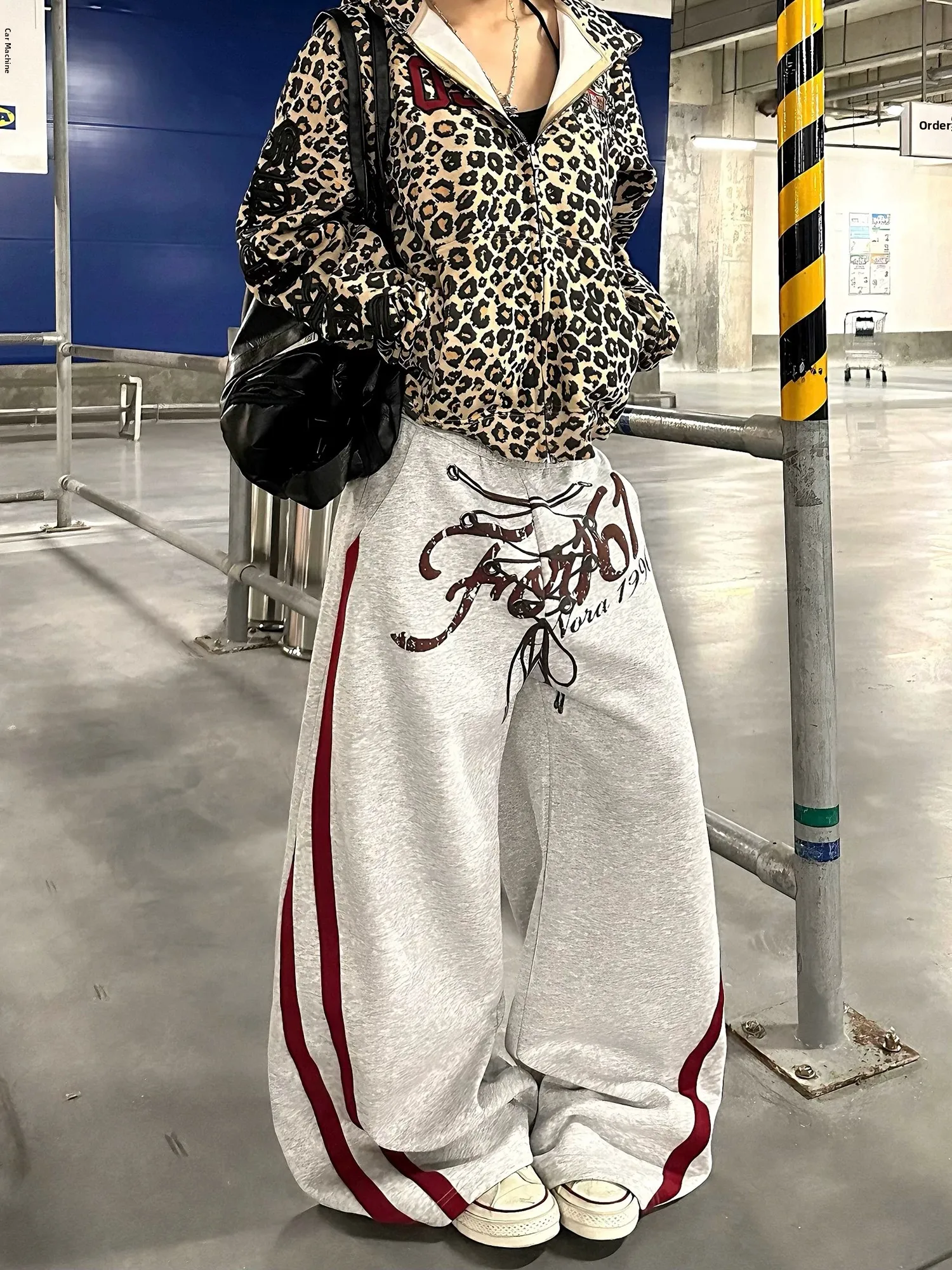American Style Casual Pants Women's Spring Autumn New Style Jazz Dance Loose Wide Leg Pants Asymmetric Letter Print Streetwear