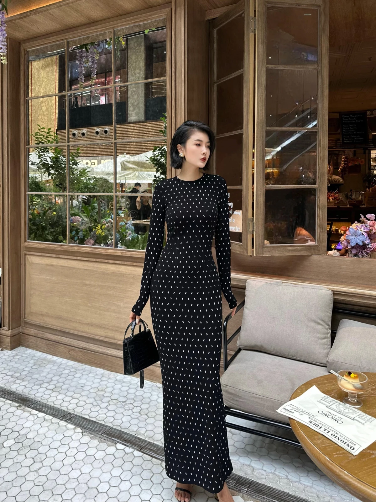 Ele Round Ne Long S…