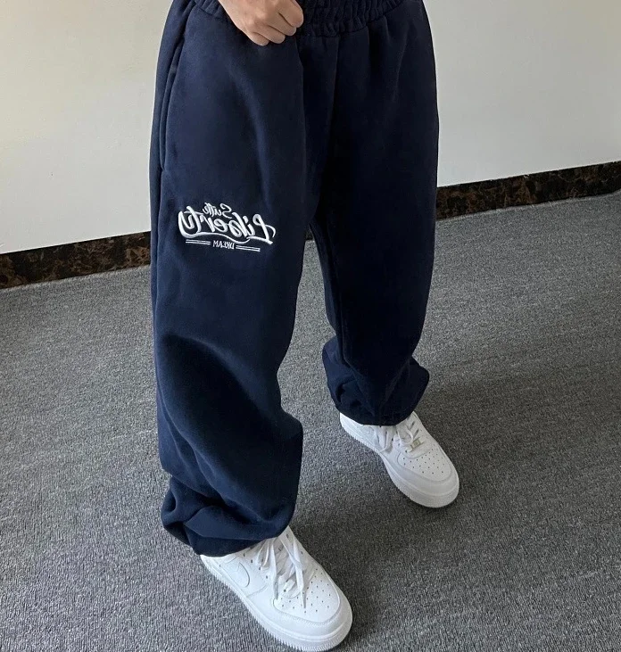 

SUTK autumn and winter new American retro trendy brand sweatpants men's loose straight casual velvet sweatpants