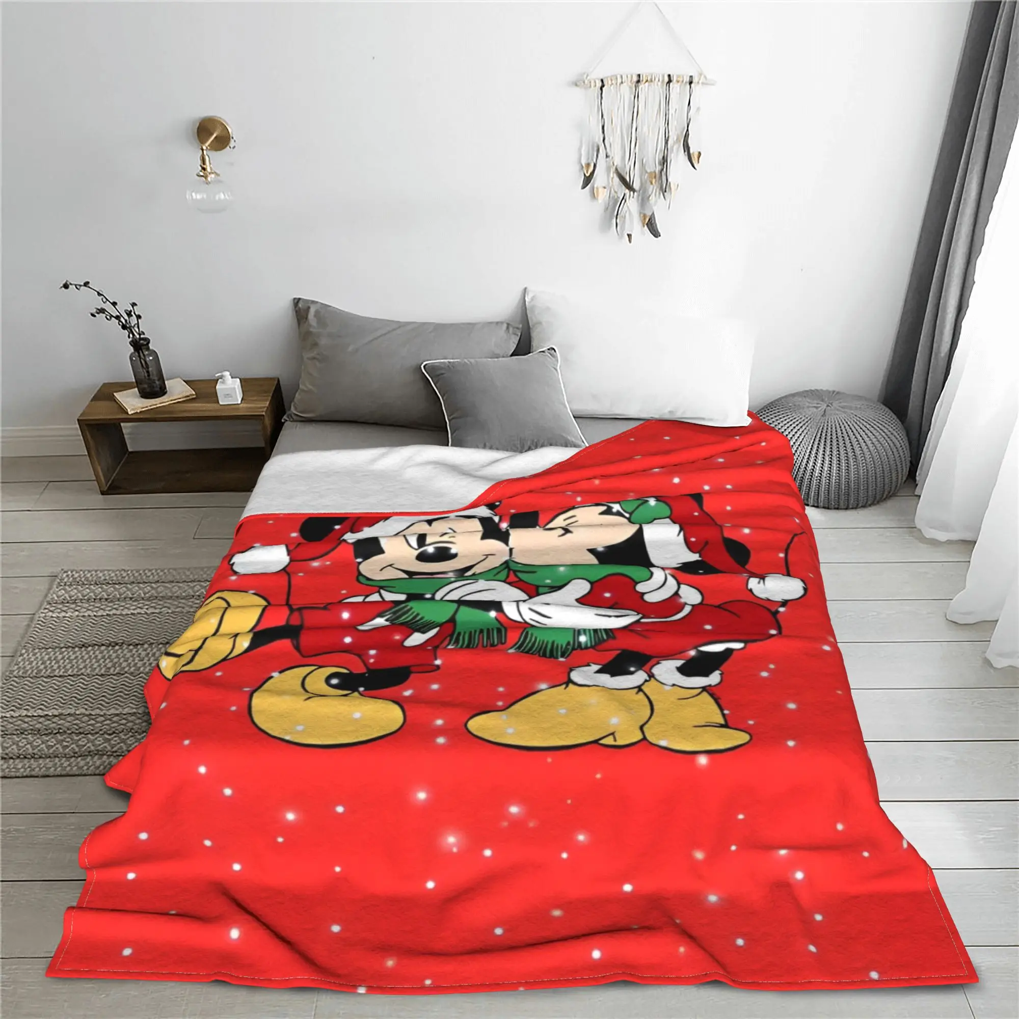 Christmas Mickey Mouse Blankets Coral Fleece Plush All Season Minnie Kiss Love Breathable Warm Throw Blanket Outdoor Plush Quilt