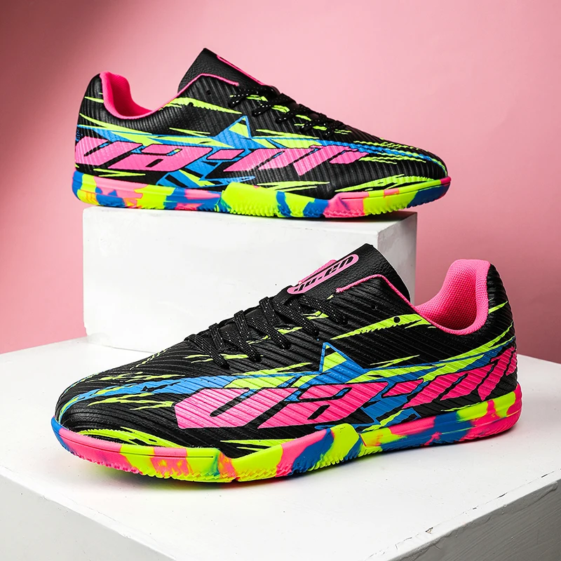 New Men Soccer Shoes Match Sneakers Training Shoes Professional Football Boots Sport Grass Outdoor Non-Slip Ultralight Unisex