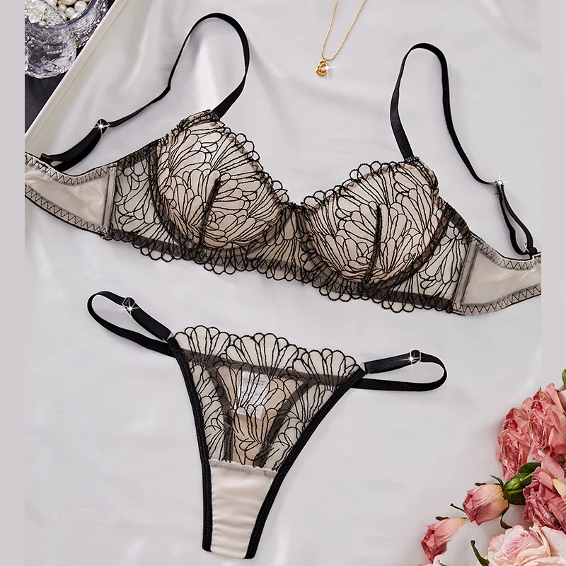 

Sexy Lingerie Translucent Lace Underwear Women Gather Push Up Bra and Panty Set 2 Pieces Sexy Underwear Luxury Intimate Lingerie