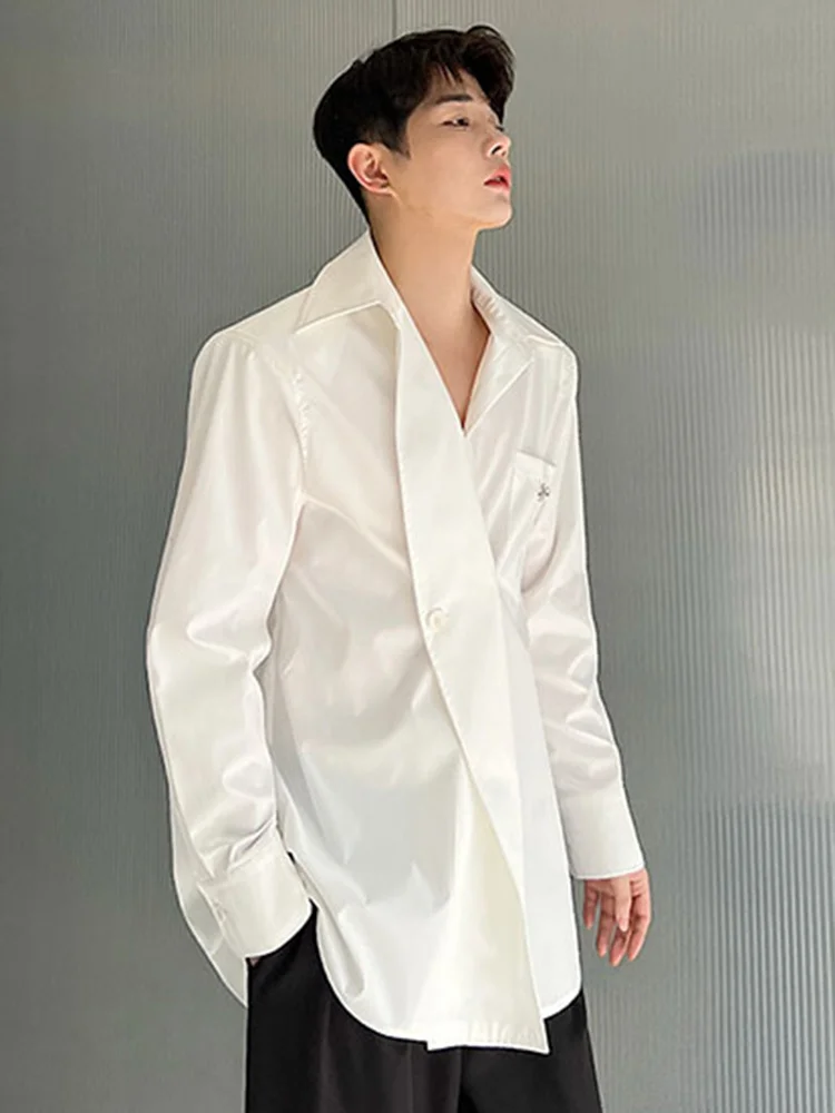 New 2022 Men's Casual Solid Colour Shirt Korean Style Personality Asymmetric Placket Design Fashionable Metal Label Blouse