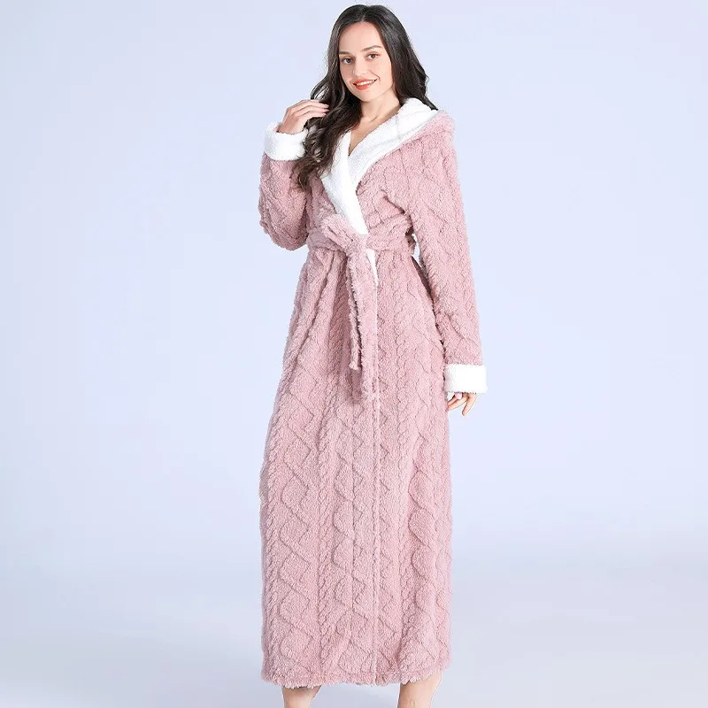 Ladies Cute Bathrobe Autumn Winter Extended Hooded Nightgown Soft Sleepwear Women\'s Jacquard Flannel Pyjamas Thicker Warm