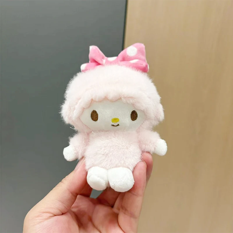 Sanrios lindo Piano llavero de felpa Anime esponjoso relleno Animal encanto colgante muñeca llavero para mochila bolso decoración regalo