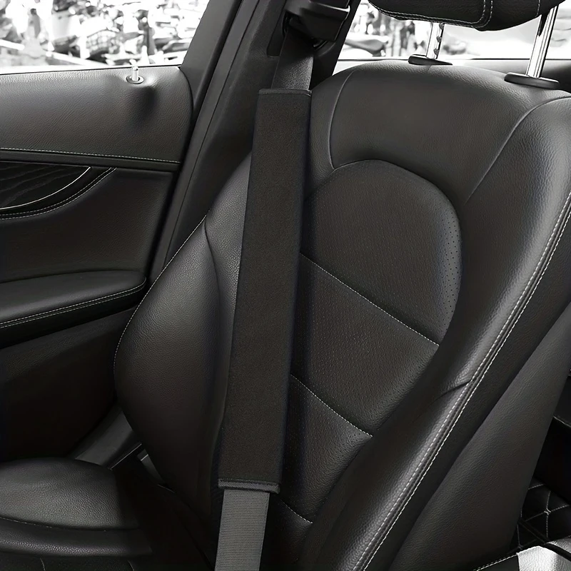 Car seatbelt cover，Artificial plush seat shoulder strap，Three sizes available，Improve driving safety and comfort