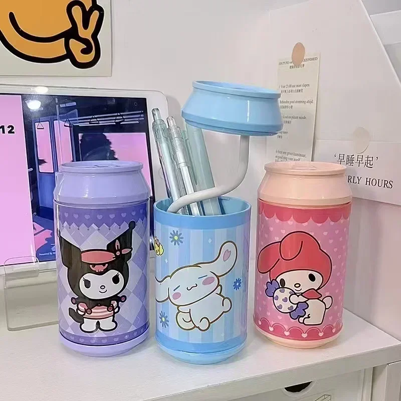 Kawaii Sanrio obsadka do pióra lampa Cartoon Kuromi Cinnamoroll melodia kreatywna butelka na napoje lampa stołowa śliczna ozdoba na biurko prezent