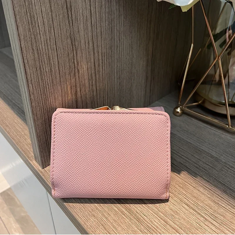 Carralero brand handbag, fashionable and elegant solid color button simple handbag, Audree size, new style fashion trend product