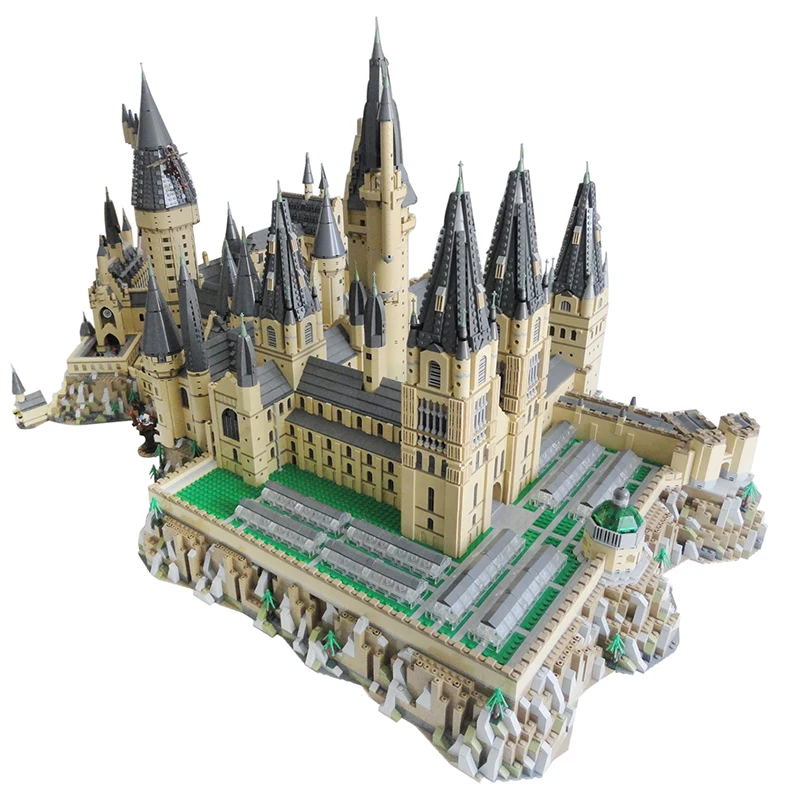 Model Magic Movie Castle Centra Compatible 71043 Central Courtyard Fountain Square Assembly Building Blocks MOC-30884 Brick Toys