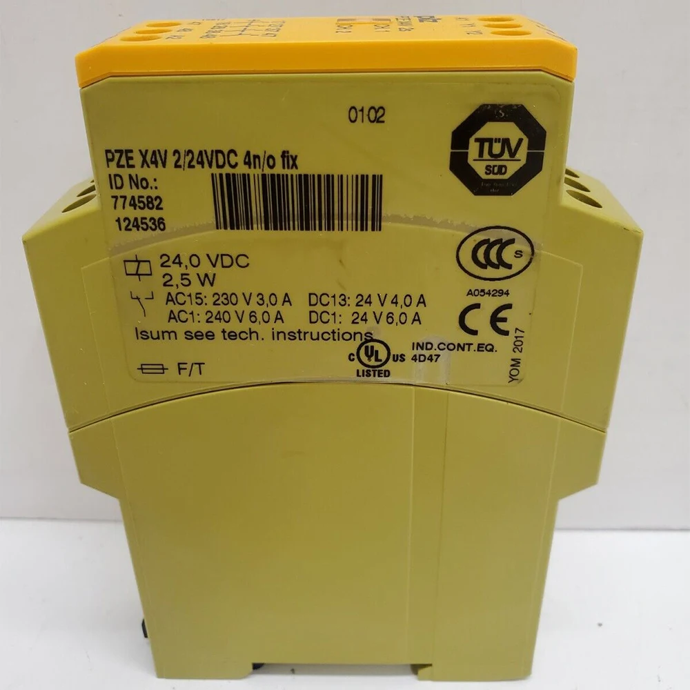 

New for Pilz PZE X4V 774582 24V Safety Relay Module in Box