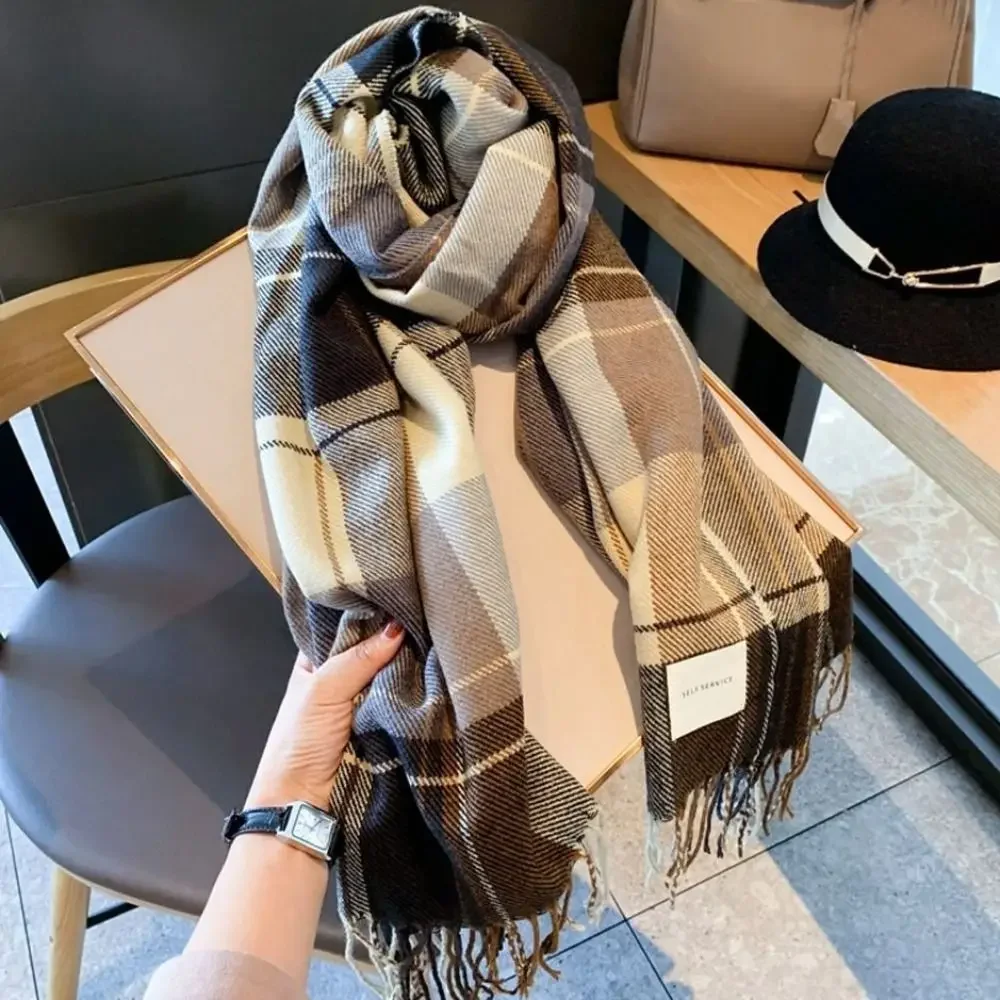 Scarf female winter Korean version of everything with British classic checker thickened students autumn winter male neck warm