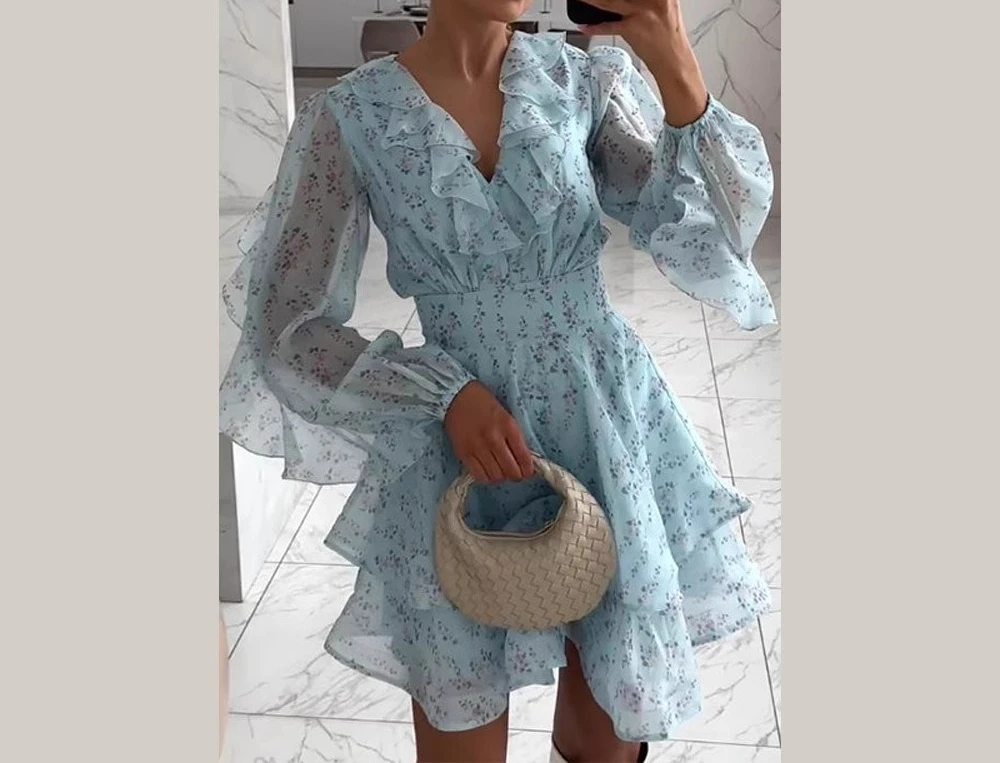 

2025 Summer New Fresh and Sweet V-neck Ruffled Bubble Long Sleeved Dress for Women
