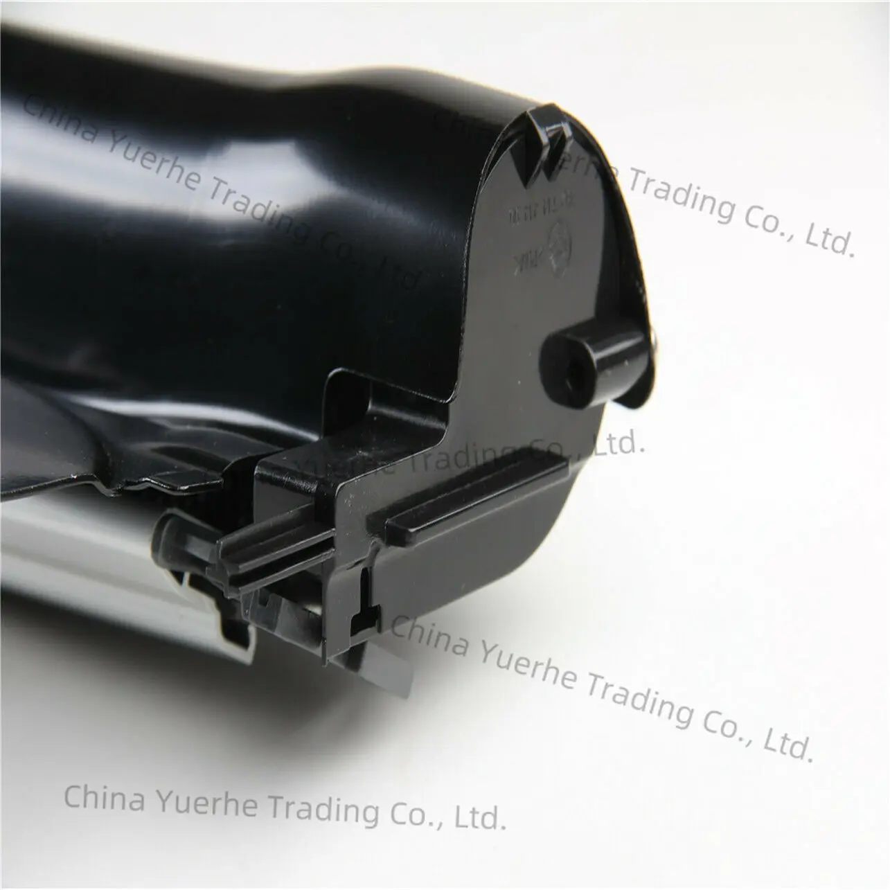 

Sunroof Curtain Assembly For Volkswagen VW Tiguan Audi Q5 Yeti Superb Seat Leon ST Sun Roof Window Shade Roller Curtain Sunshade