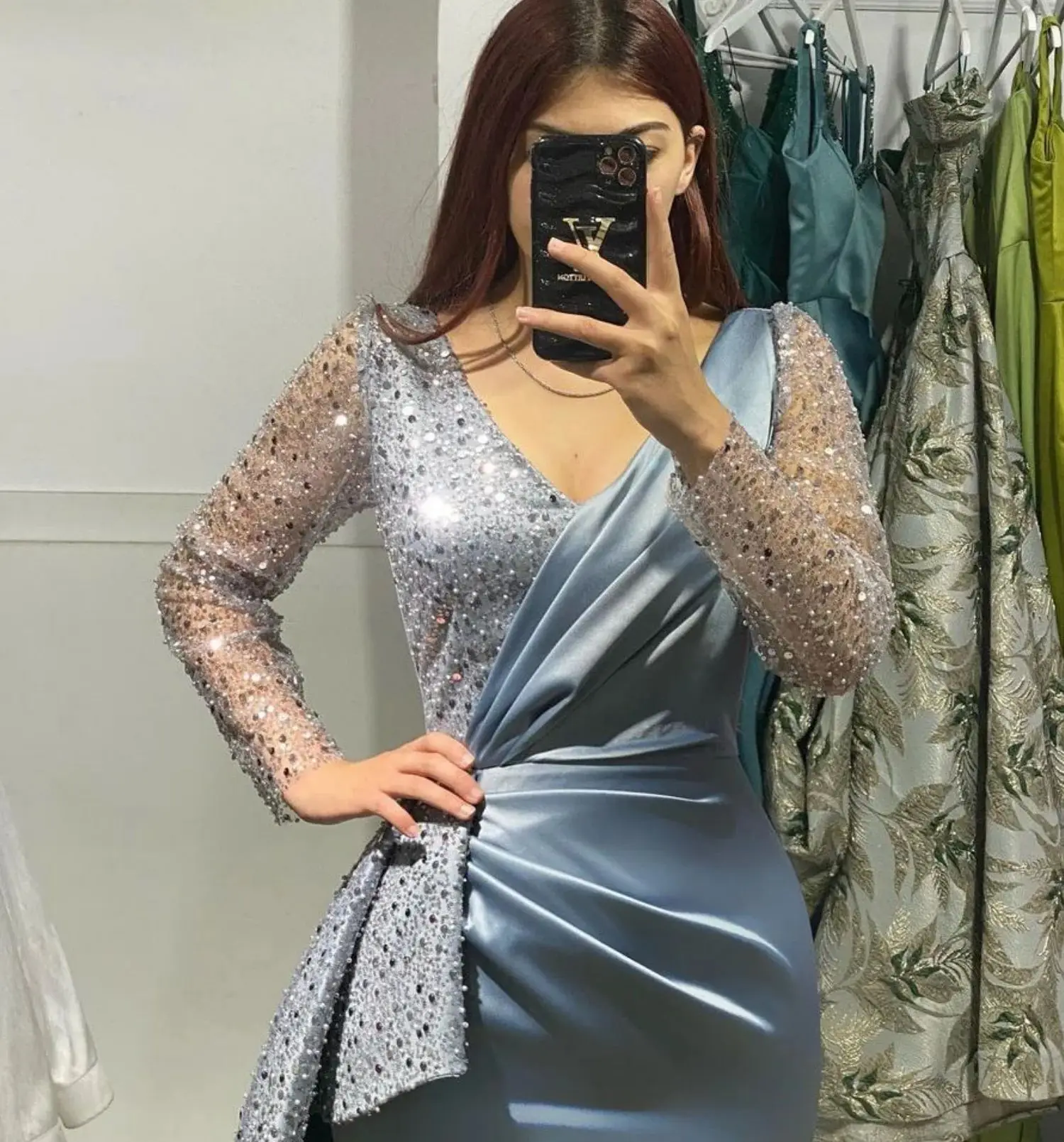 Glitter Elegant Mermaid Evening Dress Sparkly V-Neck Long Sleeves Pleated Prom Dress Ruffles Shiny Satin Party Gowns Customized