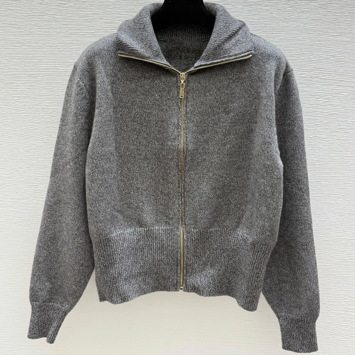 High Quality Women Heather Grey Zip Up Knit Cardigan, Lapel Collar Long Sleeve Cropped Loose Sweater Jacket lyt261010282