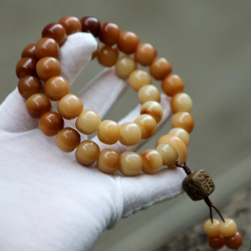 13Mm-Shaped Beads, Half-Walled, With A Floral Pattern In A Candy-Colored Hue, Made From Oil-Treated Bodhi Root, Used As A