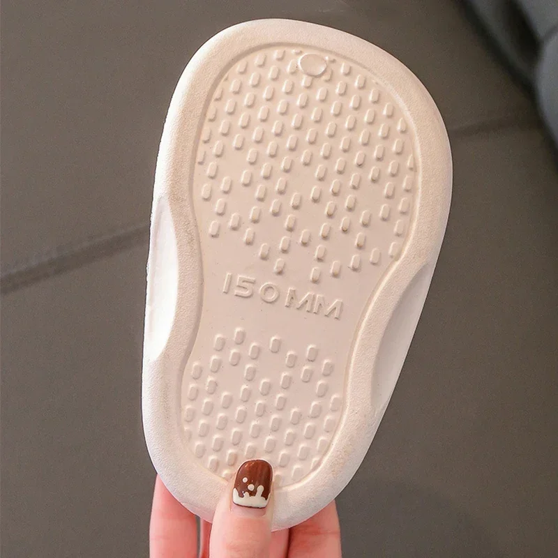 Children\'s Garden Shoes, Boys and Girls Outdoor Play Sandals Wear Resistant Non-slip Can Added Christmas Halloween Charms