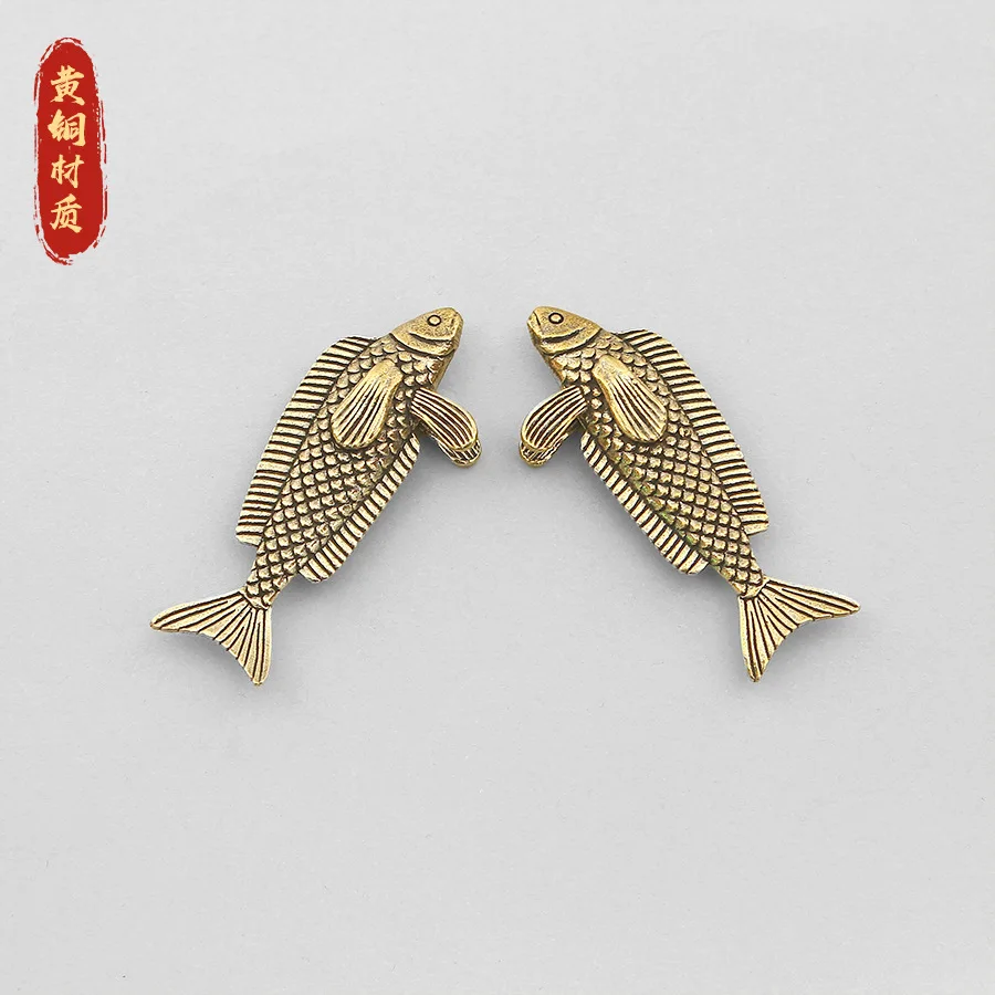 1/2Pcs creative arowana Guochao small ornament cross-border marine animal handicrafts copper pendulum office desktop decoration