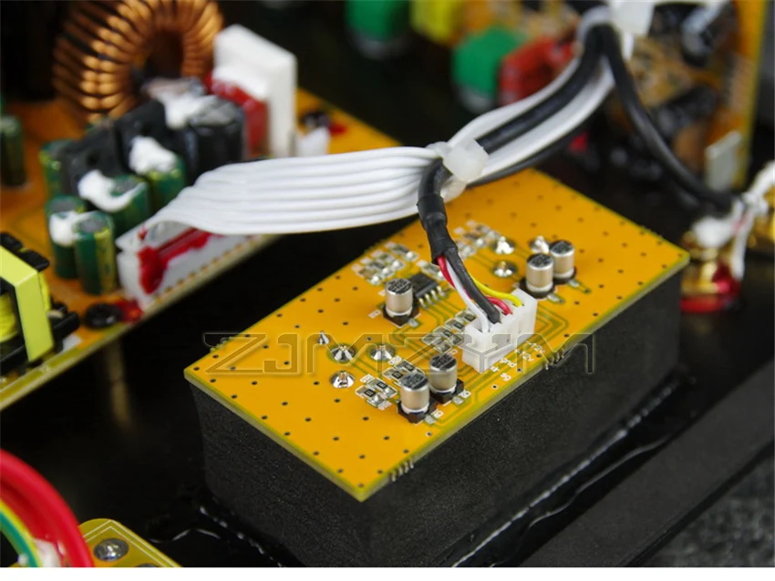 RF-200 Subwoofer-Verstärkerplatine: Kino-Qualität, hohe Leistung, integrierter Direkteinschub, Patch-Verfahren, erstklassige Klangqualität, 120-240VAC – Detail 10