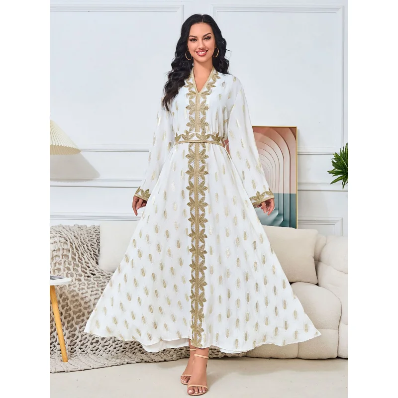 

157 Middle East 2025 Hot New Fashion Women's Home Robe White Gold Embroidery Elegant Dress