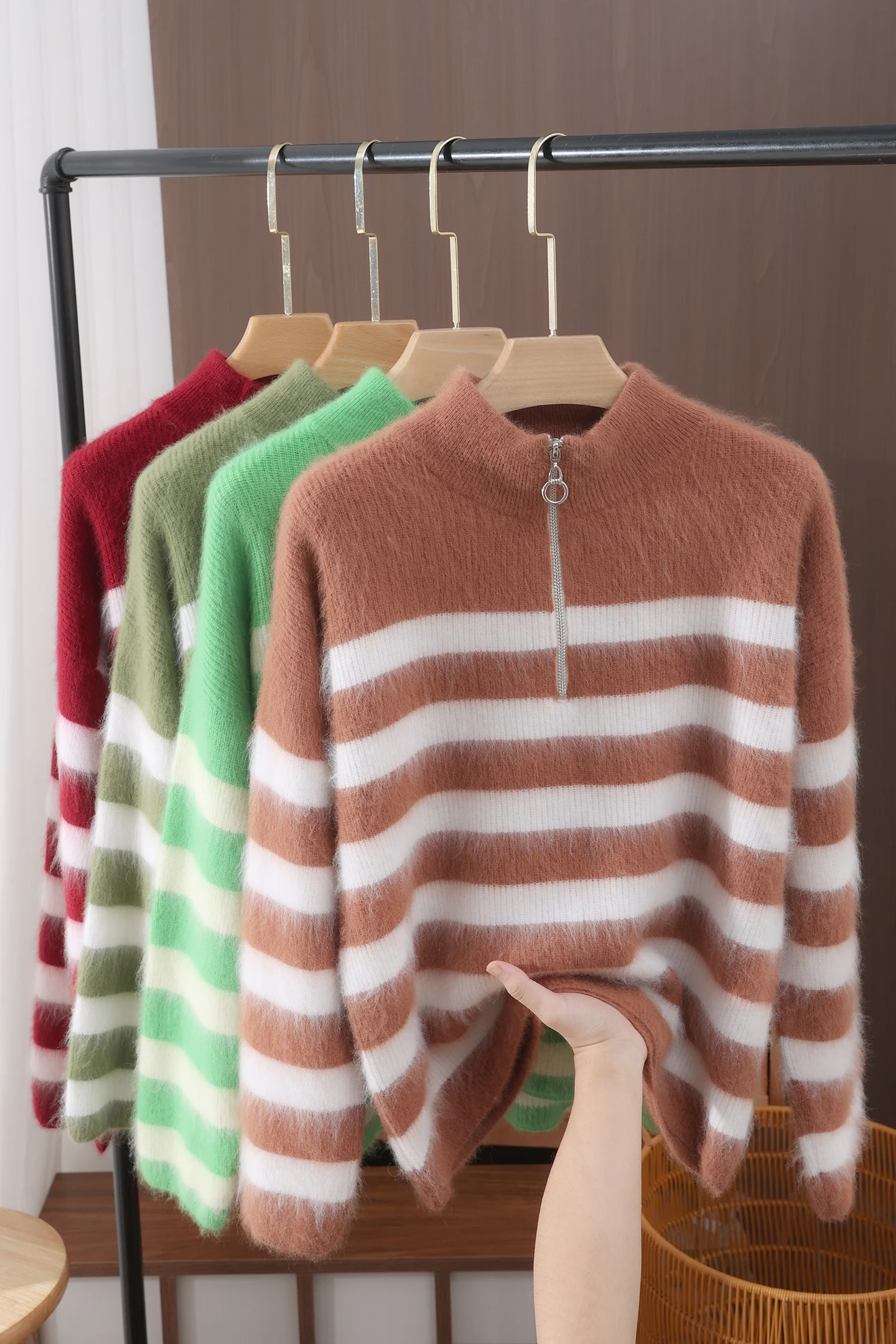 

Women's Mink Cashmere Sweater Long Sleeve Mock Neck Half Zip Casual Basic Style Warm Soft Cozy Winter Knit Pullover Tops