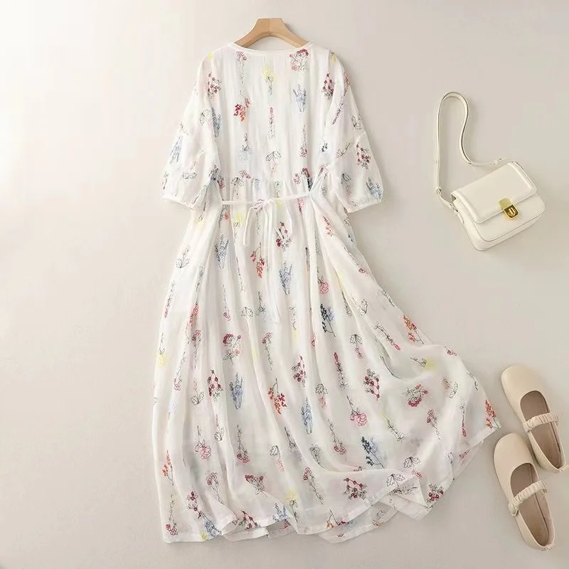 Elegant White Dress 2024 New Summer Women Lace-up Floral Embroidered Party Dresses O-Neck Batwing Sleeve Holiday Beach Sundress