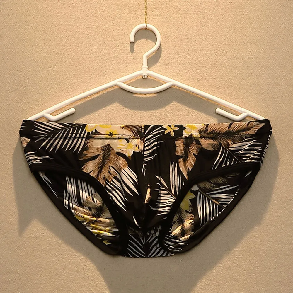 

2023 Men Underwear Floral Print Briefs Emi-Transparent Breathable Silky Smooth High Quality Men Lingerie Elasticity Slips
