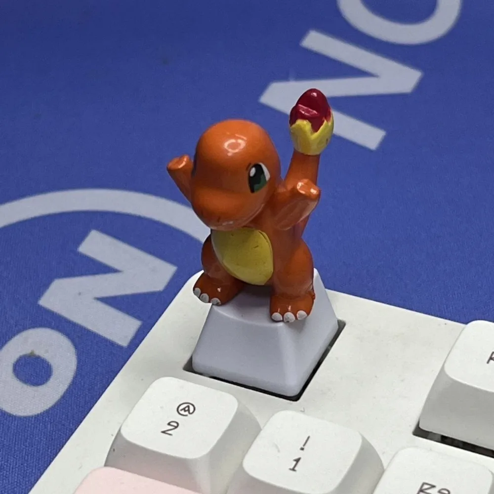 Miniso Stitch Sanrio Kaneel Cartoon Charmander Keycaps Handgemaakte Cross-axis Mechanisch Toetsenbord E S C Doorschijnende Keycap Gift