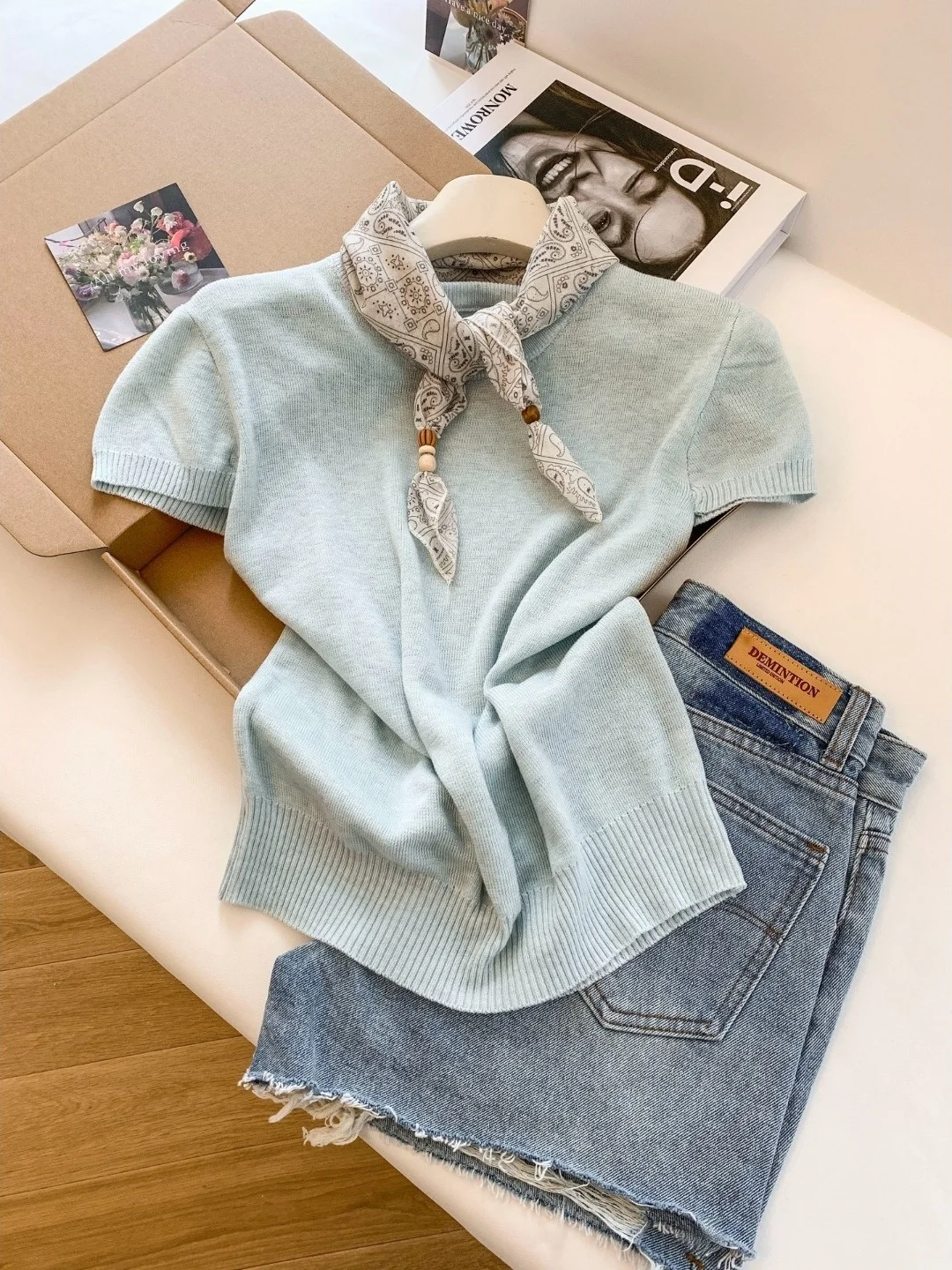 

Summer New Style Knitted T-Shirt Women's Short Sleeve Self-Keeping Pattern Silk Scarf Matching Casual Luxury Light Weight