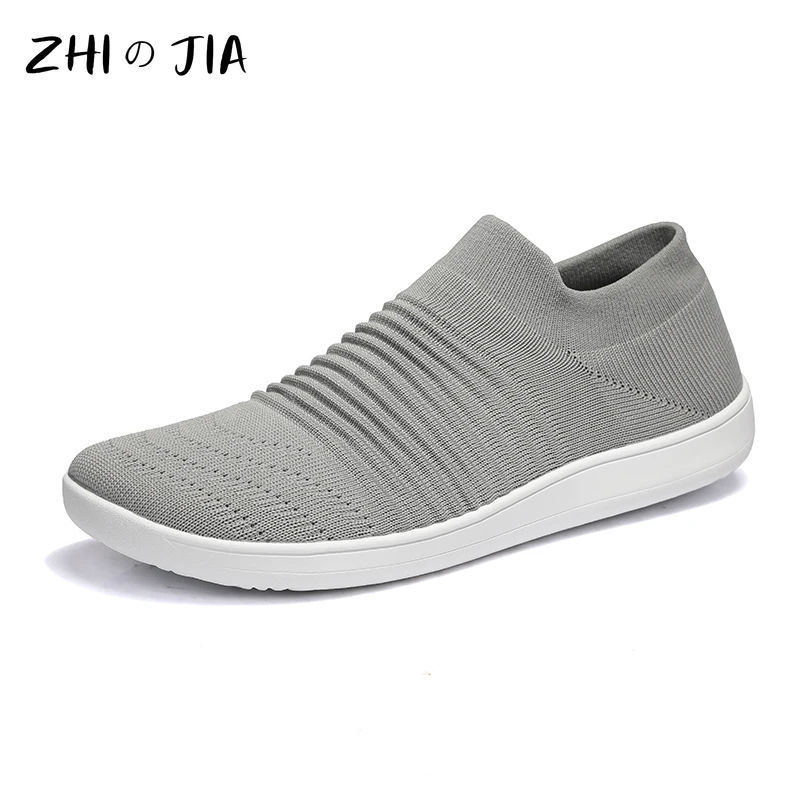 

Couples Spring Wide Headed Barefoot Shoes Men's Large size Mesh Breathable Sports Shoes Outdoor Lightweight Running Footwear