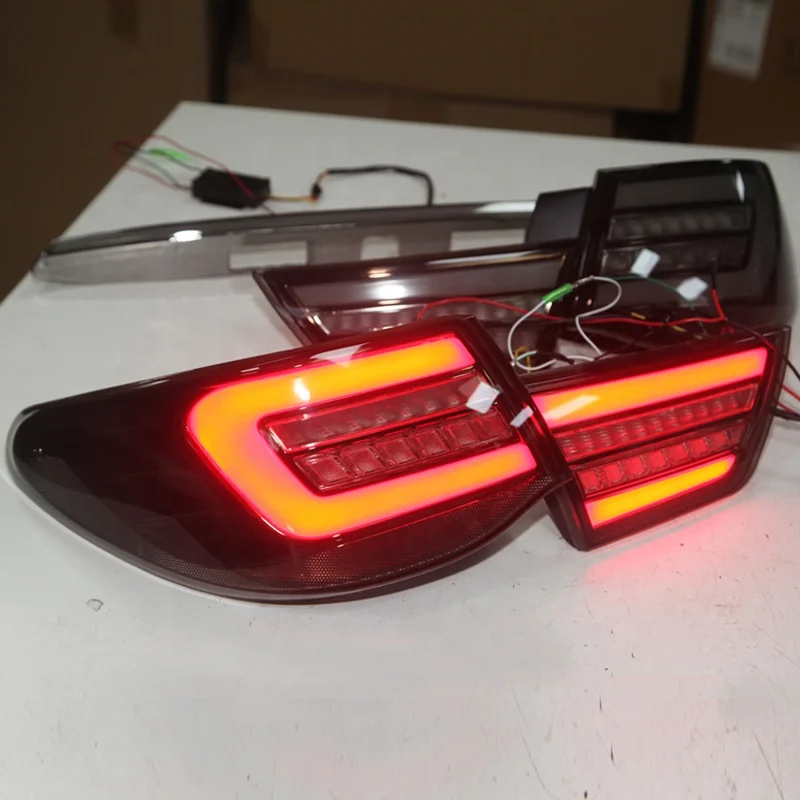 Full Led Dynamic Led Turning Rear Light For TOYOTA Mark X / Reiz 2010-2012