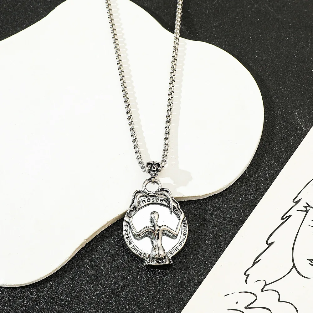 Gothic Punk Vintage Magic Mirror Skull Pendant Necklace Unique  Jewelry Accessories Fashion Gift for Men And Women