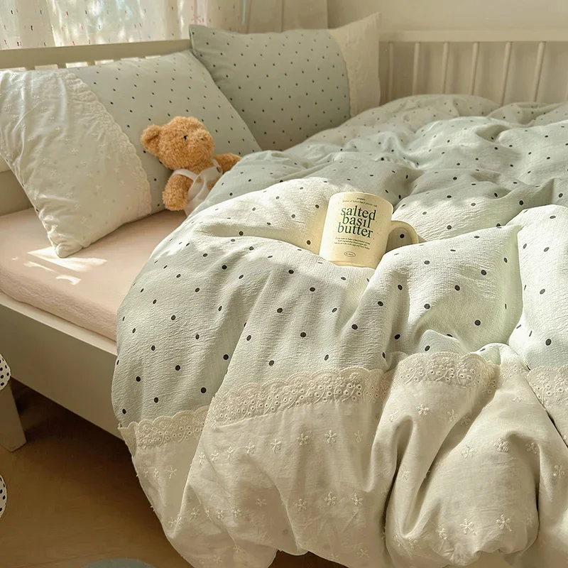 Class A double gauze bed four-piece set of girly heart lace lace sheets and quilt cover dormitory three-piece set