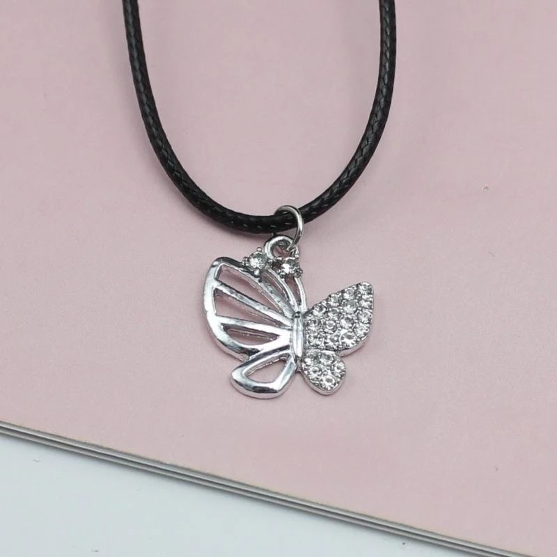 Silver Color Butterfly Rhinestone Pendant Necklace for Women 45+5cm PU Leather Wax Line Clavicle Collar Fashion Jewelry Gift