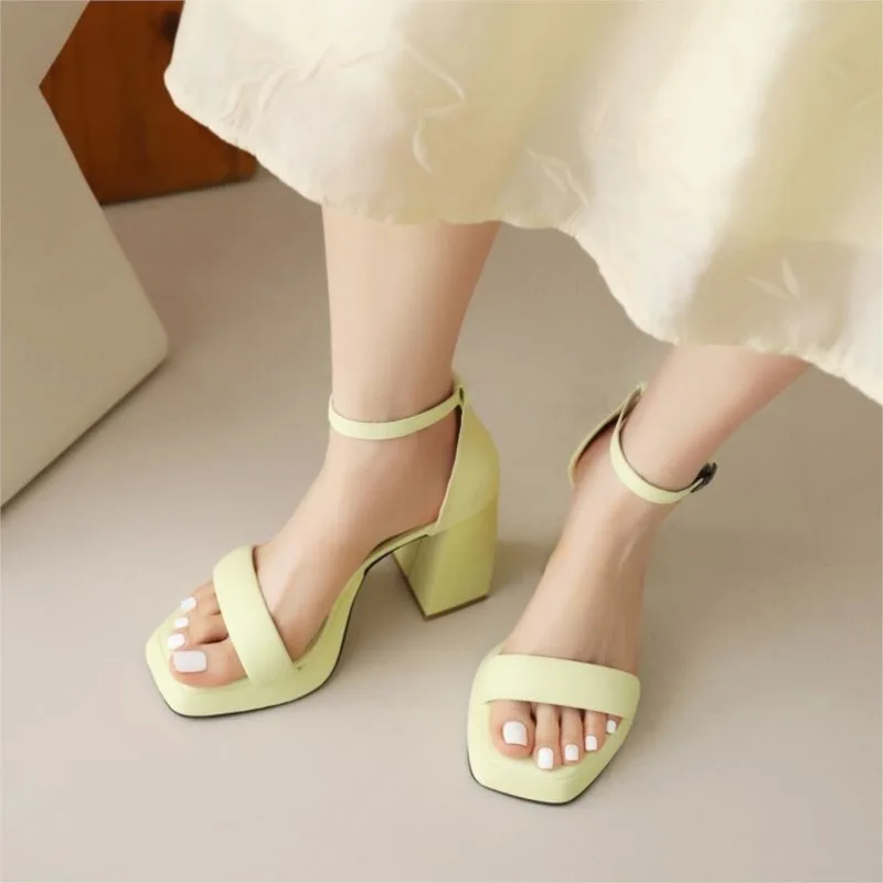 2026 Summer Fashion Simple Women's Waterproof Platform Single-Button Thick High Heel Sandals 9.5cm