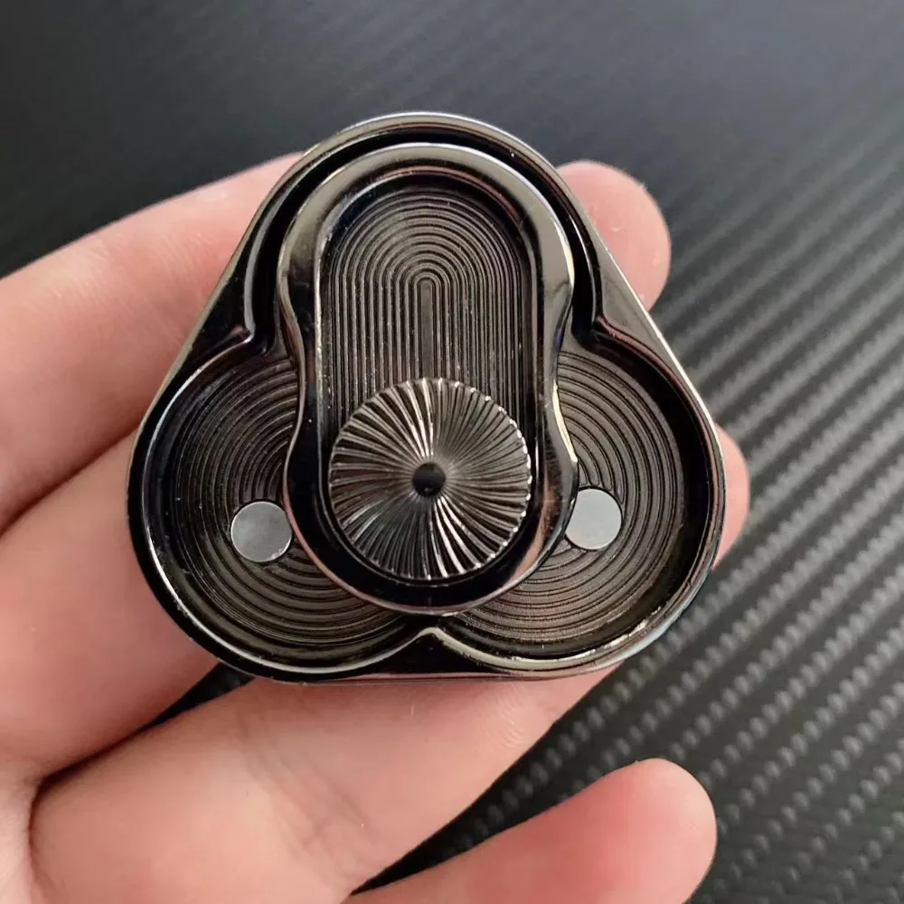 

Hand Spinner Triangle Finger Slider Toys Rotating Smooth Finger Twist Toys Stainless Steel Push Bored Leisure Toys Adult