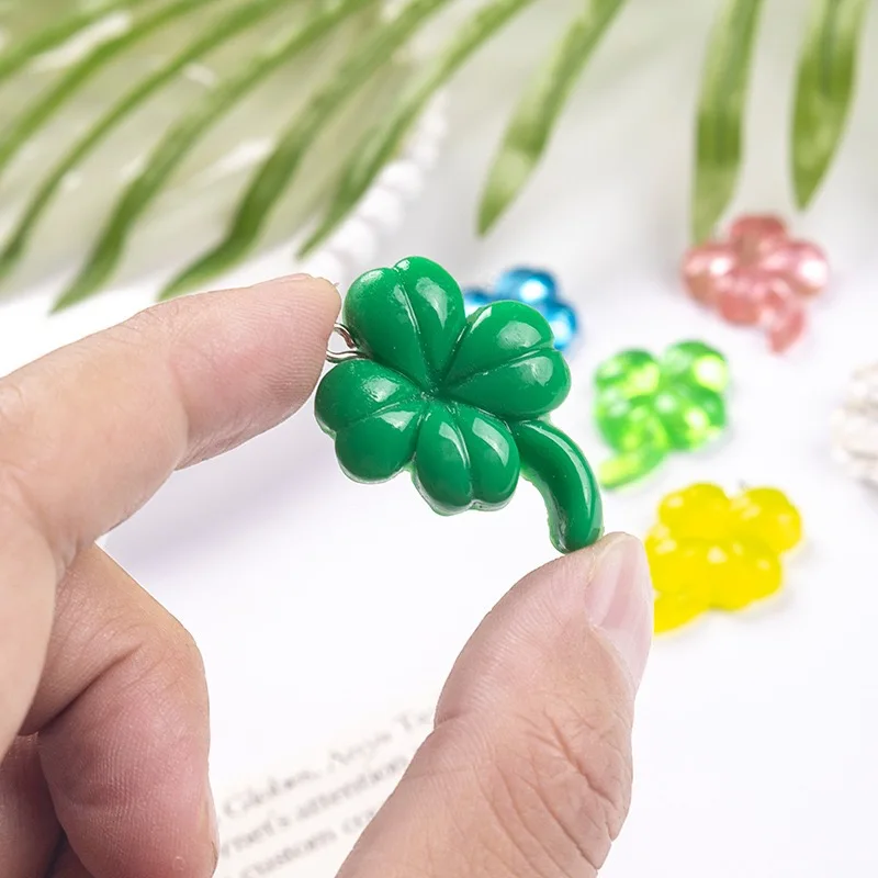 20pcs Resin Four Leaf Clover Charms Glitter Transparent Flower Pendants DIY Jewelry Making Bag Keychain Accessories