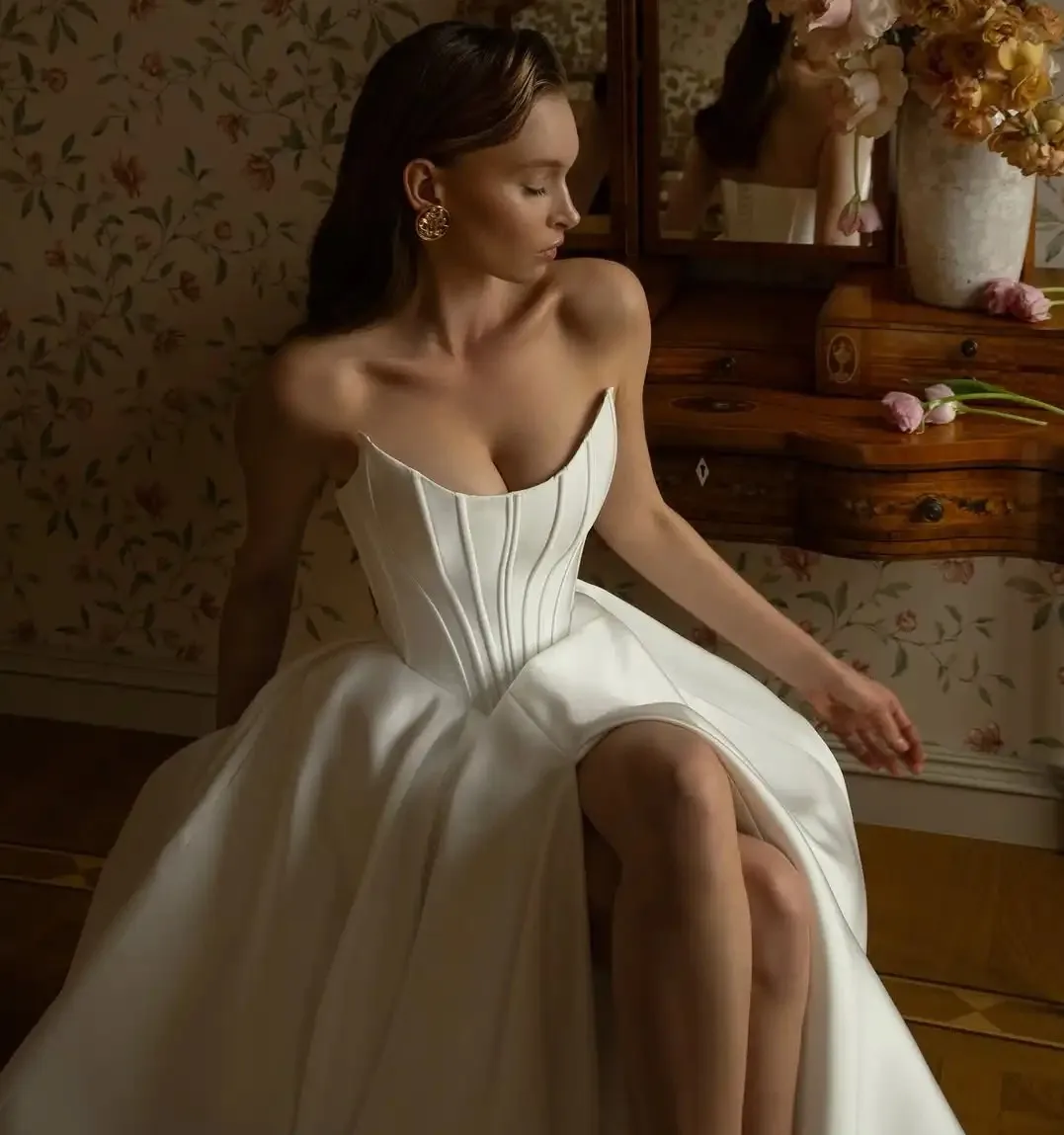 Classic A-line Wedding Dress 2026 Scoop Side Slit Sweep Train Satin Bridal Gown Bride Dresses Vestido De Noiva