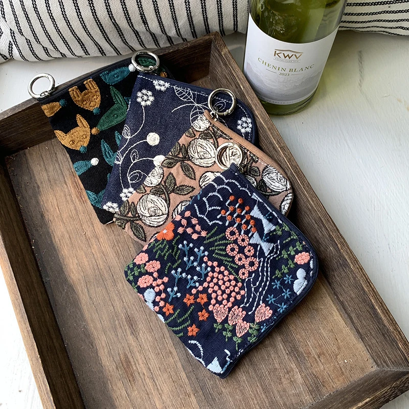 حقيبة مفاتيح السيارة محفظة للعملات المعدنية القطن الكتان التطريز اليابانية Harajuku محافظ أحمر الشفاه سماعات أكياس تخزين صغيرة لفتاة هدية #2