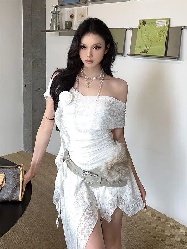 

Летний тонкий кружевной комплект с юбкой на одно плечо, асимметричный, в стиле Pure Desire, женский модный костюм, V-образный вырез, на одно плечо