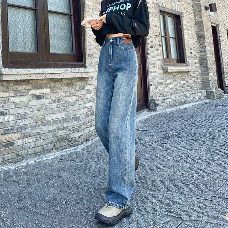 

Vintage High Waist Stretchy Skinny Jeans for Women with a Chic Leather Patch Design