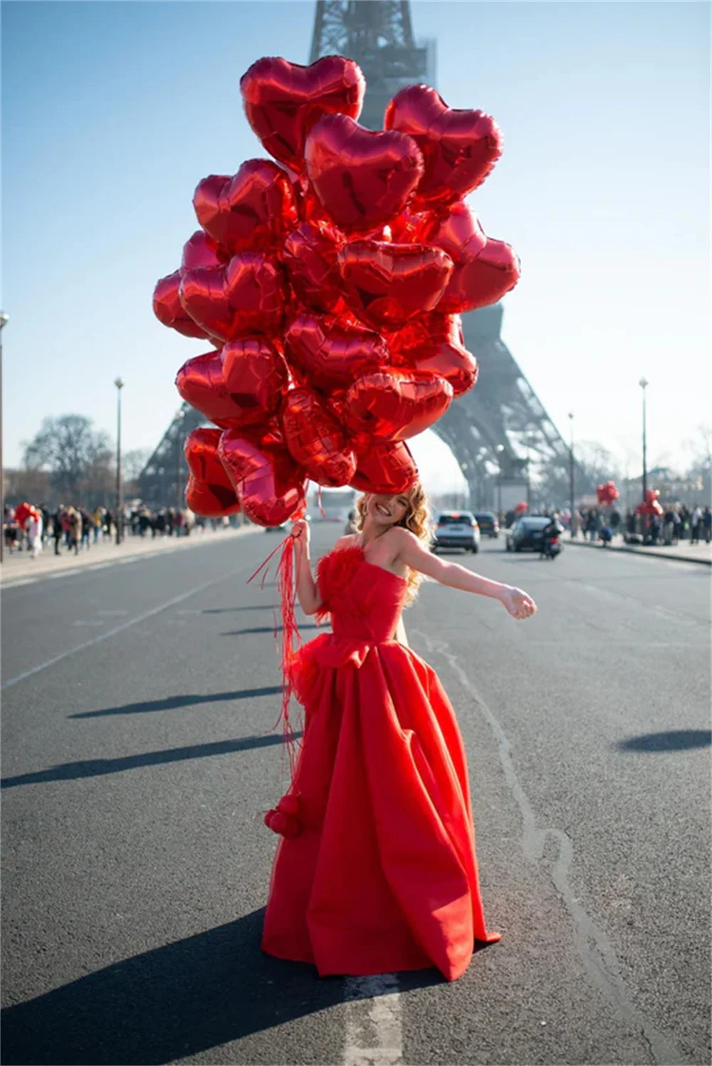 Chic Red Prom Dresses Vestidos De Noche Sexy Strapless Evening Dress فساتين السهرة A-line Wedding Formal Occasion Party Dress